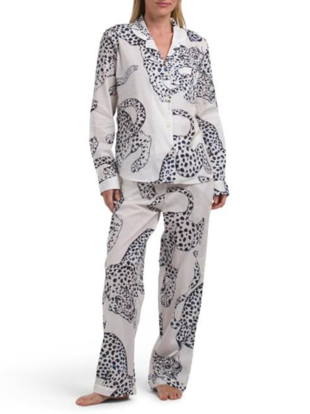 DESMOND & DEMPSEY 2pc Jaguar Notch Collar Top And Pants Pajama Set